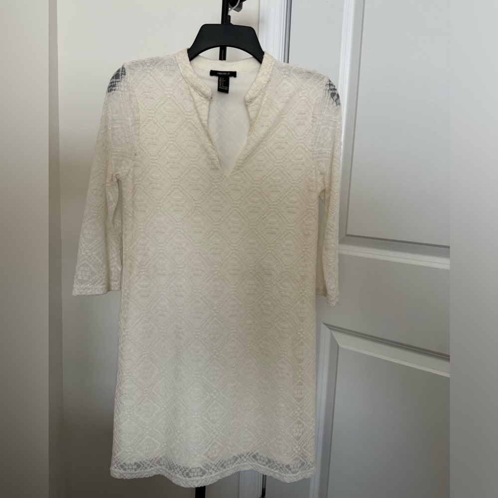 White lace dress
